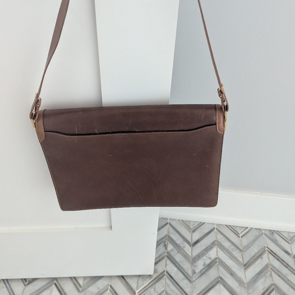 Vintage Brown Leather Envelope Purse. - Picture 4 of 9